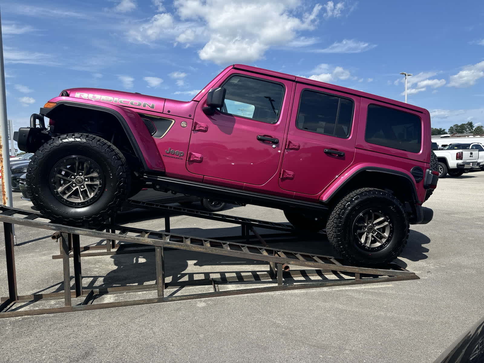 2024 Jeep Wrangler Rubicon 392 photo 2