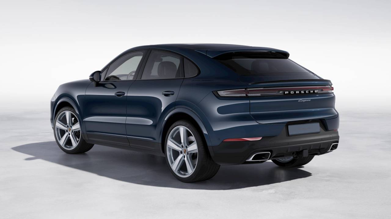 2026 Porsche Cayenne Coupe photo 2