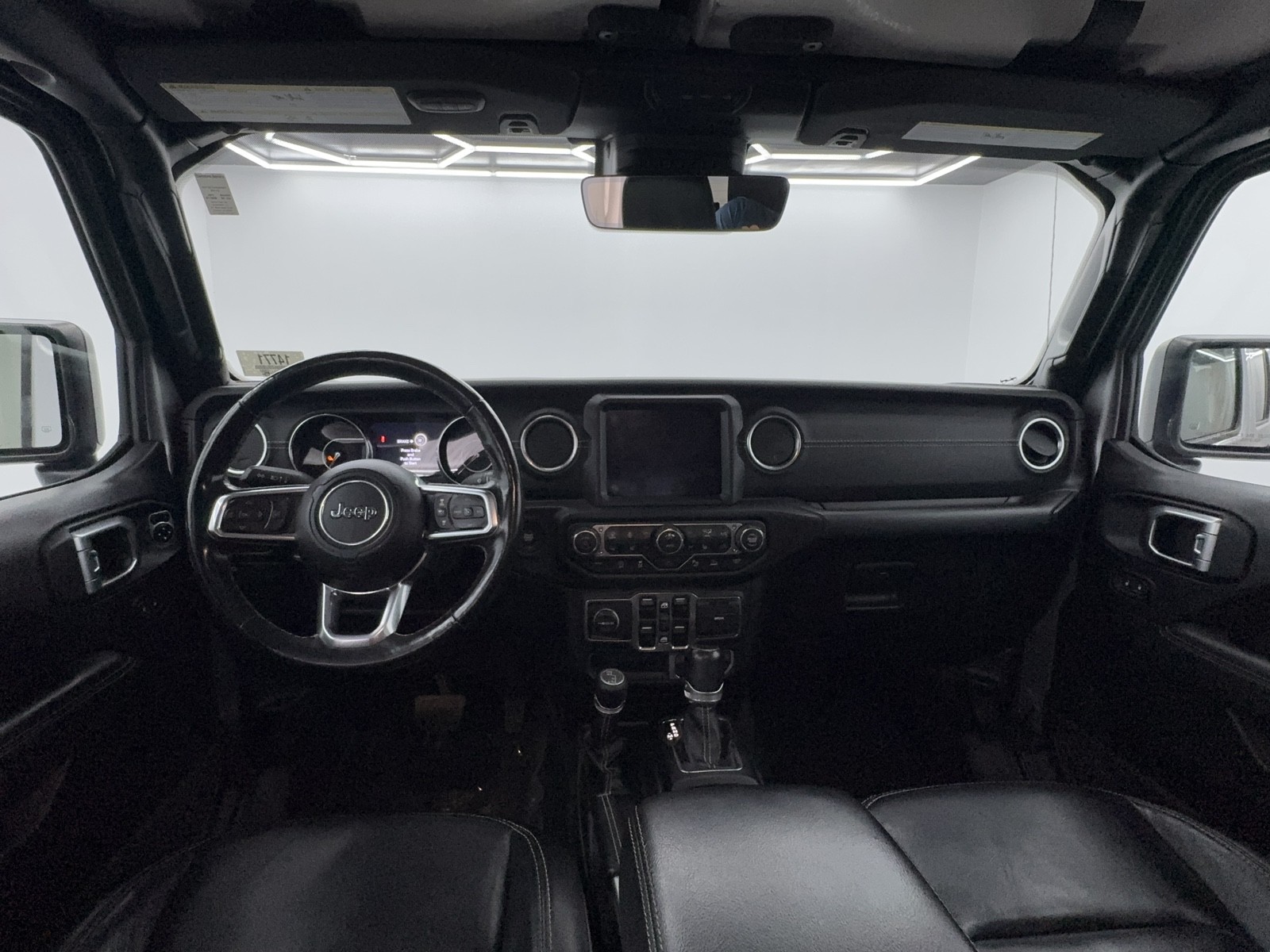 2020 Jeep Gladiator Overland photo 12