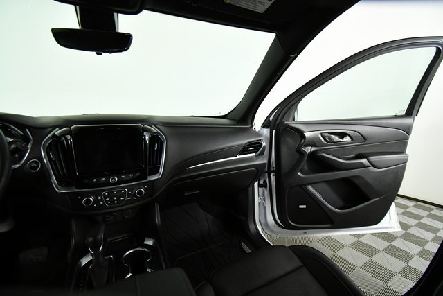 2023 Chevrolet Traverse High Country photo 15