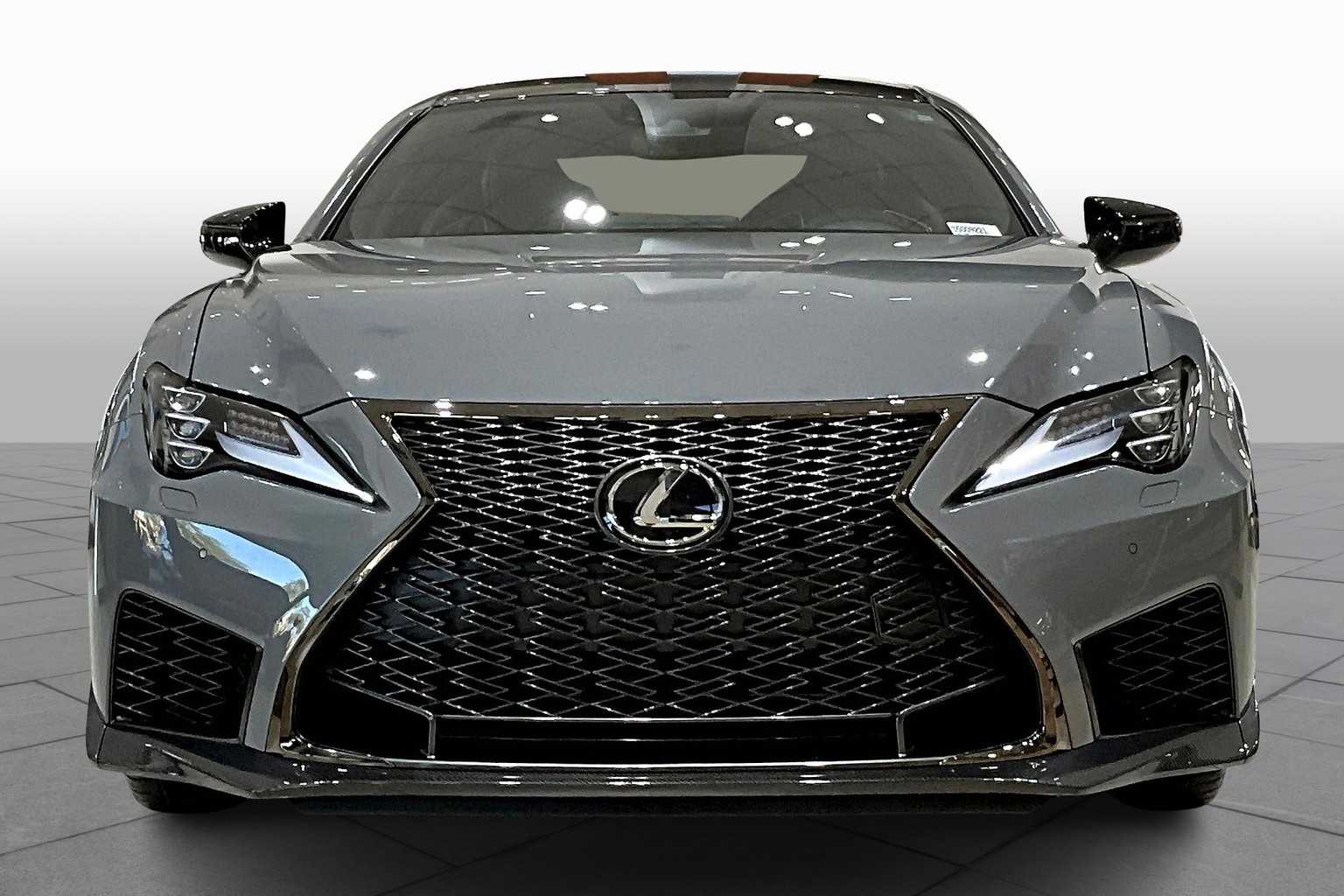 2025 Lexus RC F photo 3