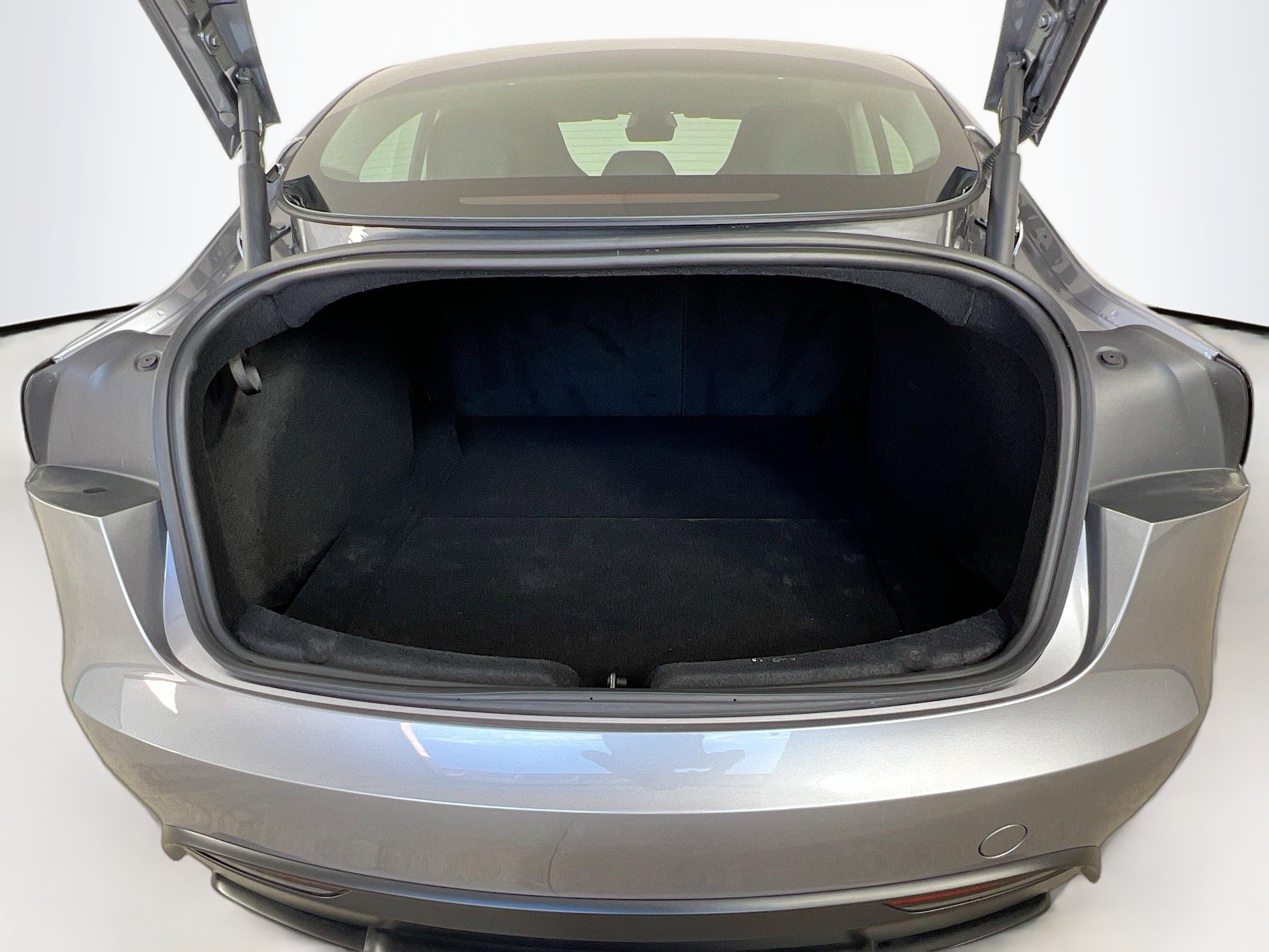 2024 Tesla Model 3 Performance photo 24