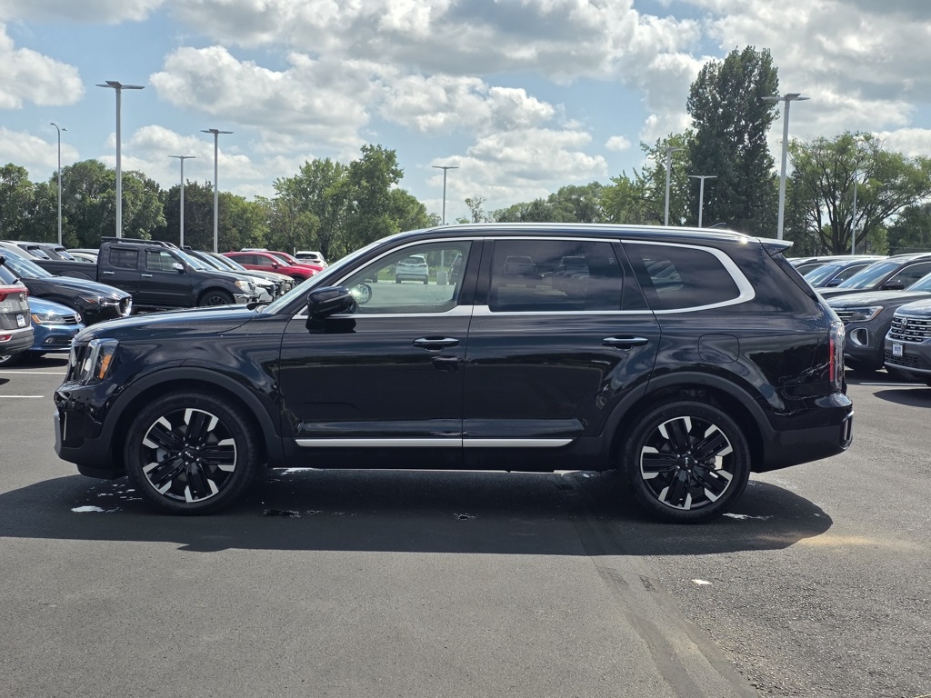Used 2024 Kia Telluride SX Prestige with VIN 5XYP5DGC3RG429602 for sale in St. Cloud, Minnesota