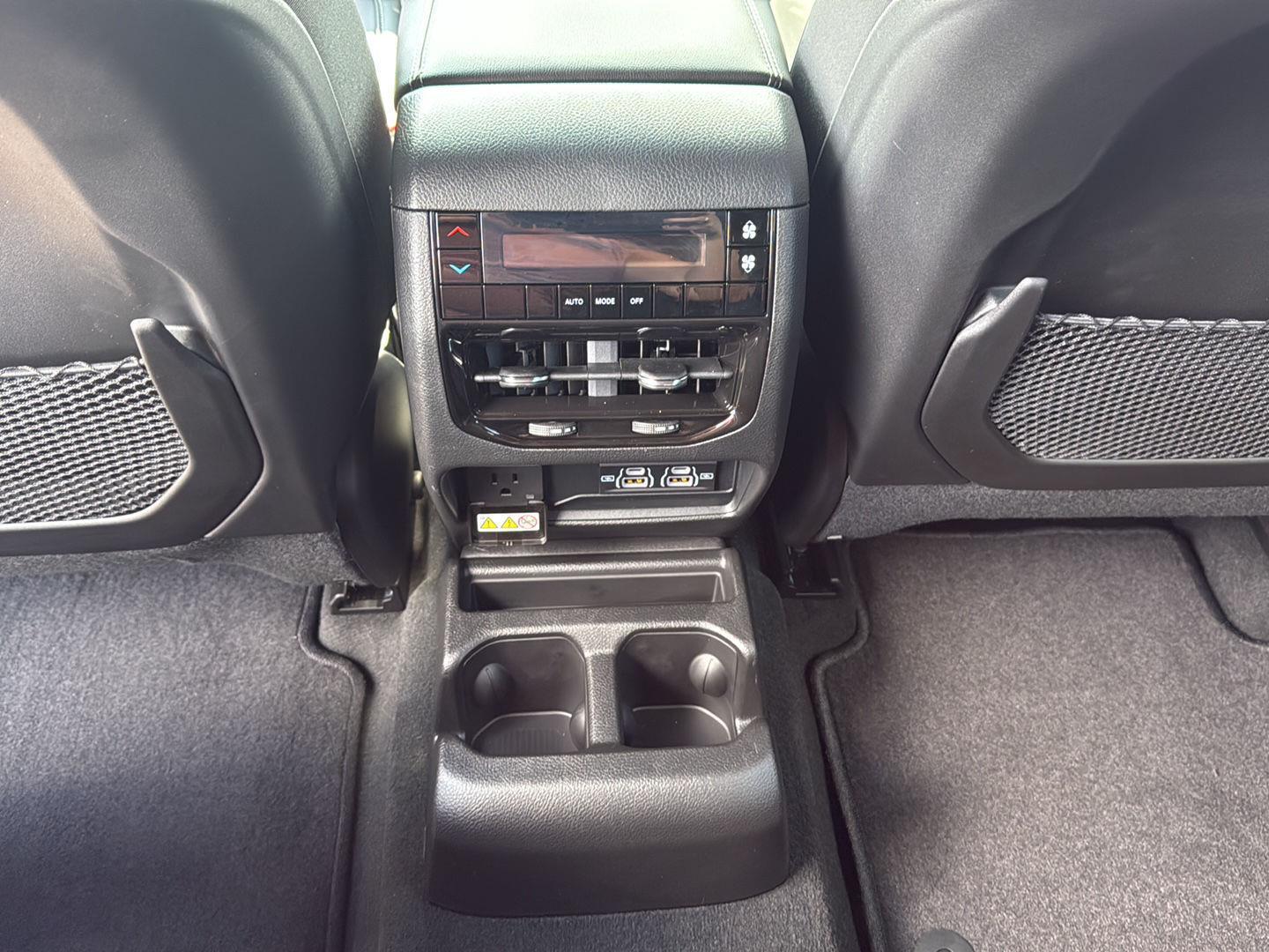 2025 Jeep Grand Cherokee Altitude X photo 23
