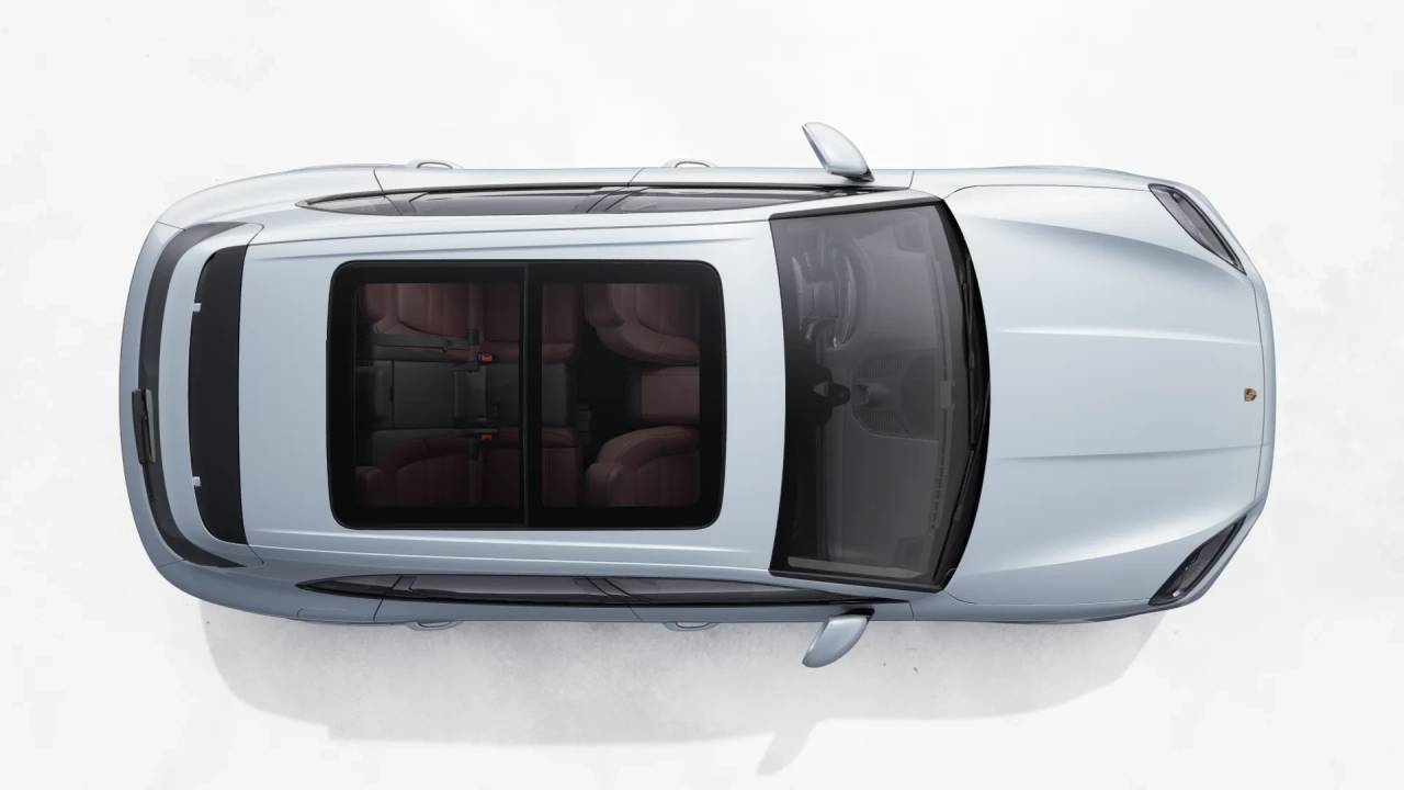 2025 Porsche Cayenne GTS photo 5