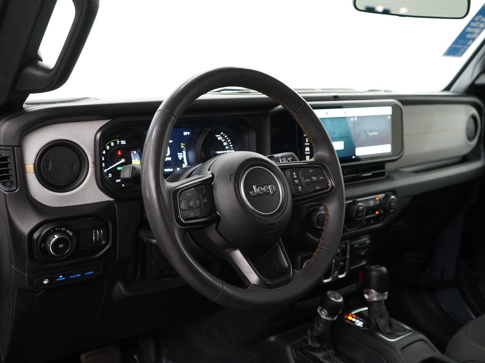 2024 Jeep Wrangler Sport S 4xe photo 18