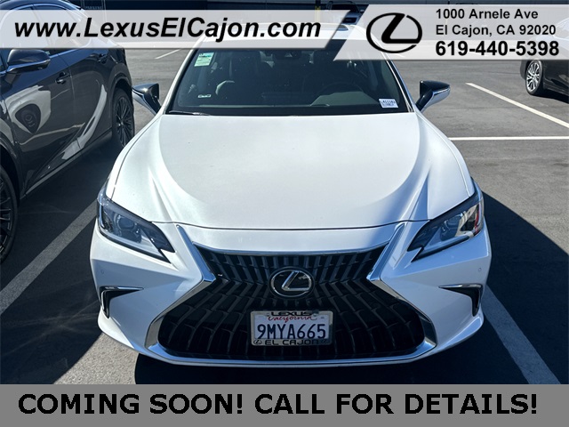 2025 Lexus ES 300h Premium photo 3
