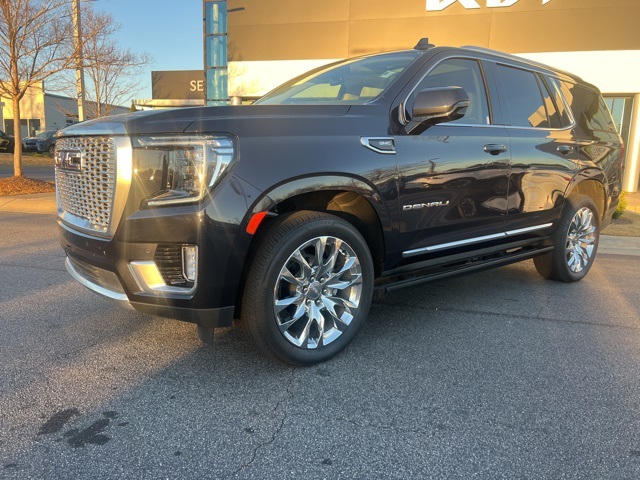 2024 GMC Yukon Denali's photo