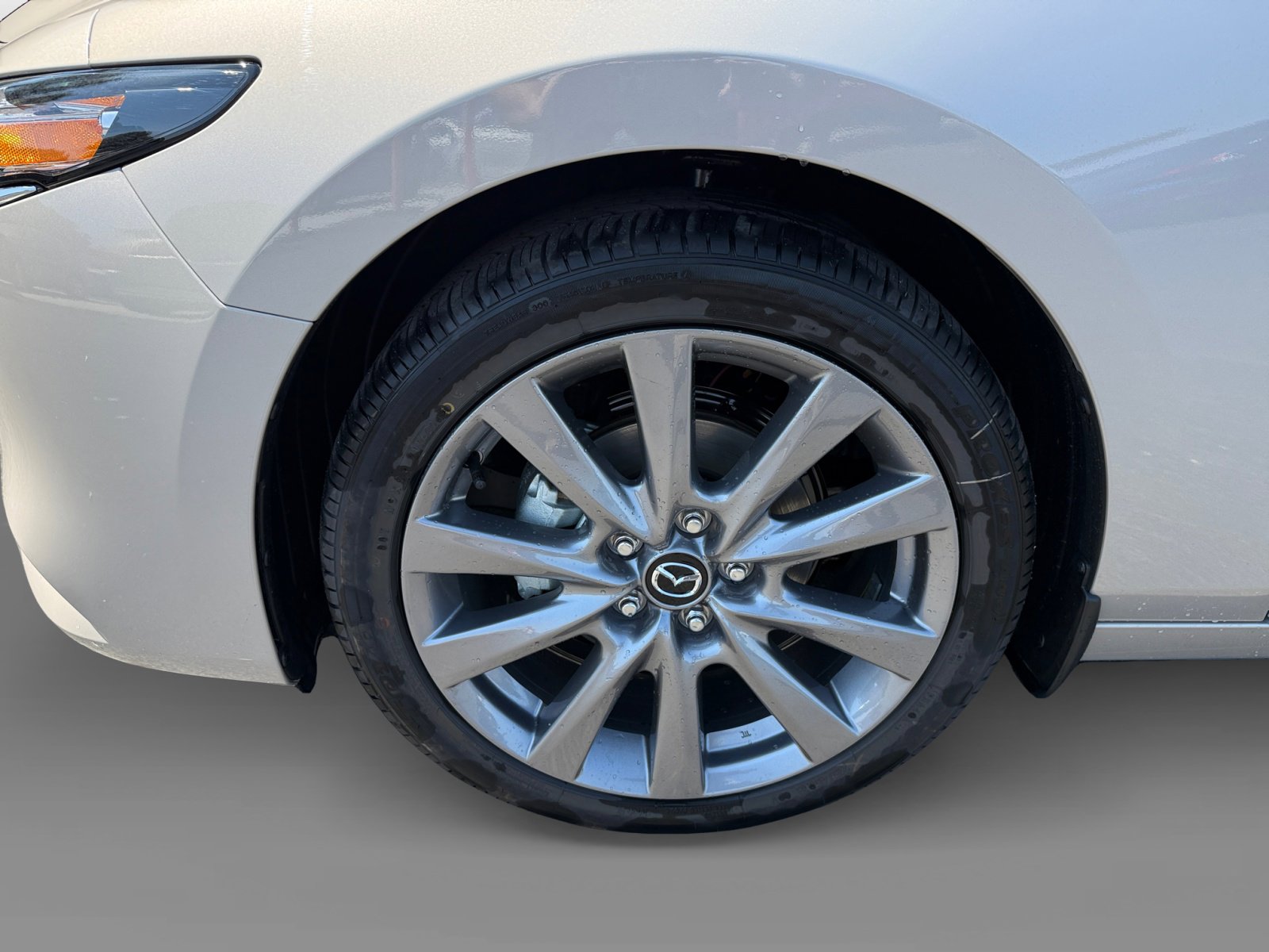 2025 Mazda Mazda3 2.5 s Preferred photo 9