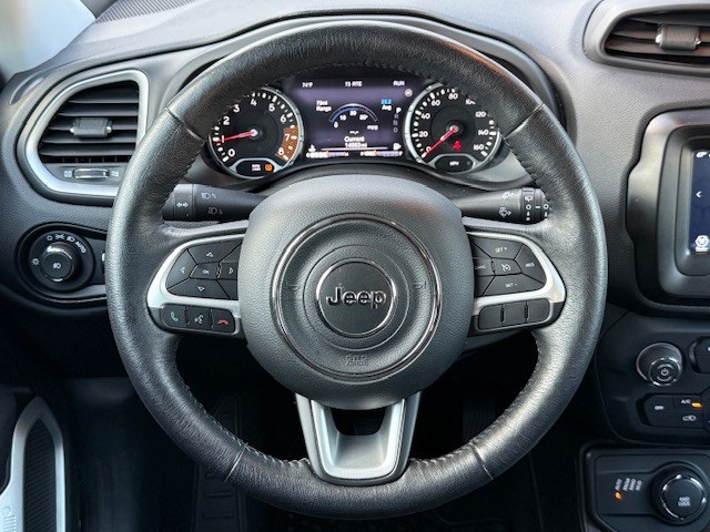 2021 Jeep Renegade Latitude photo 26