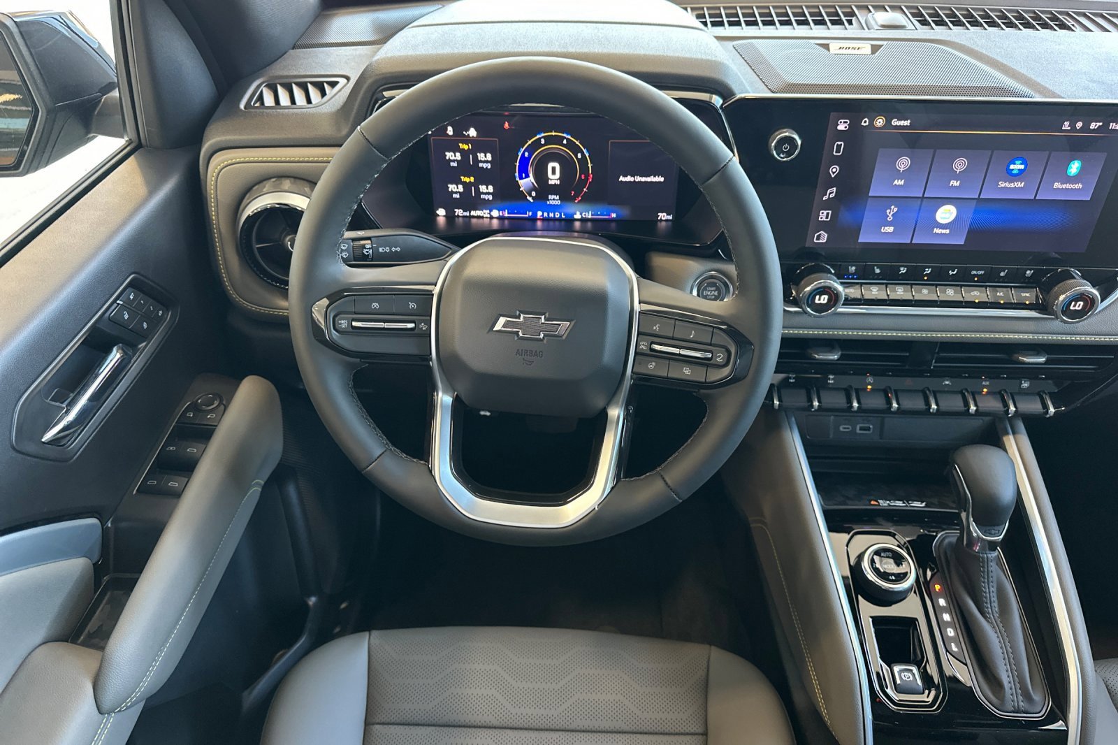2026 Chevrolet Colorado ZR2 photo 14