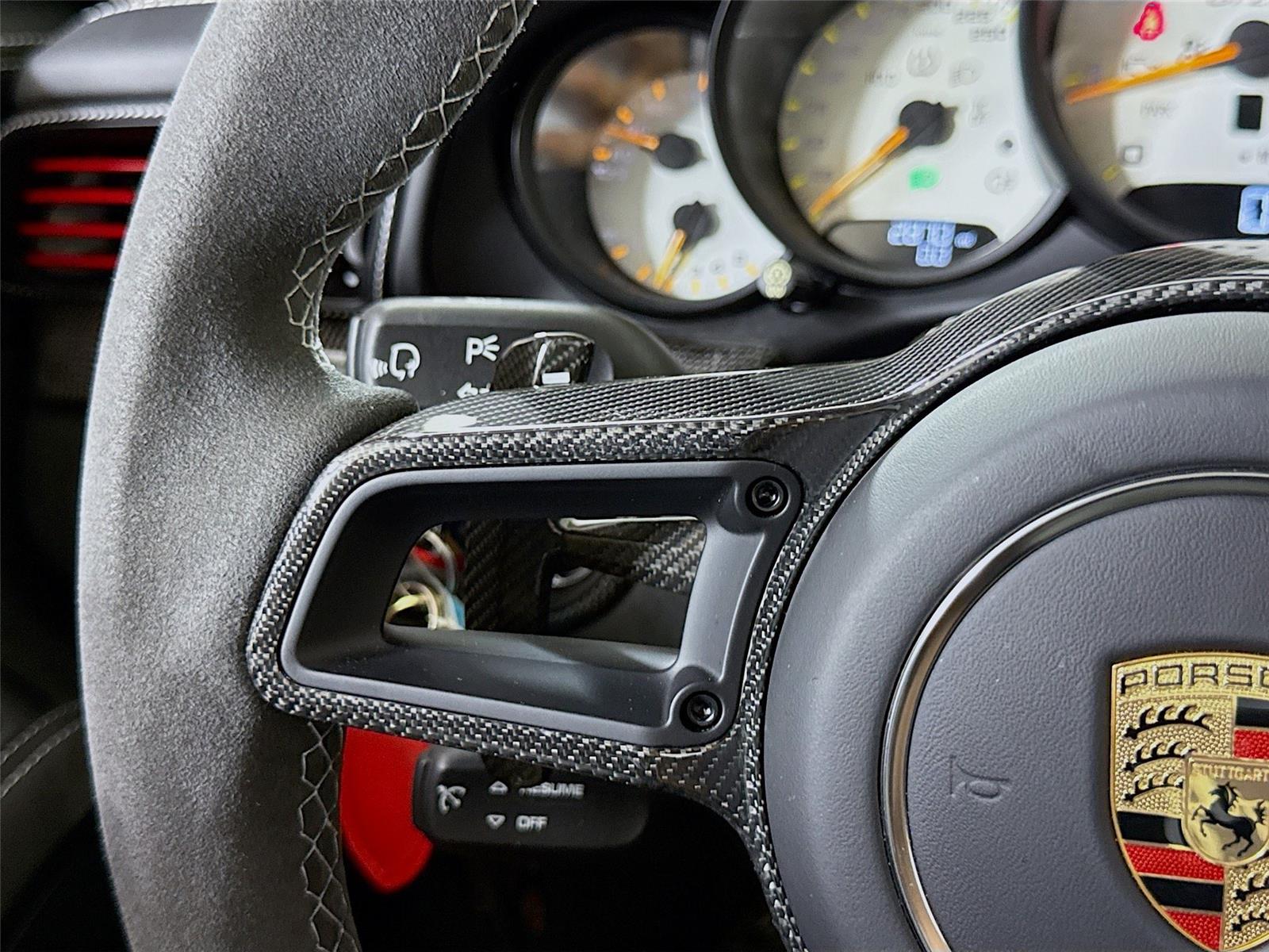2019 Porsche 911 GT2 RS photo 18