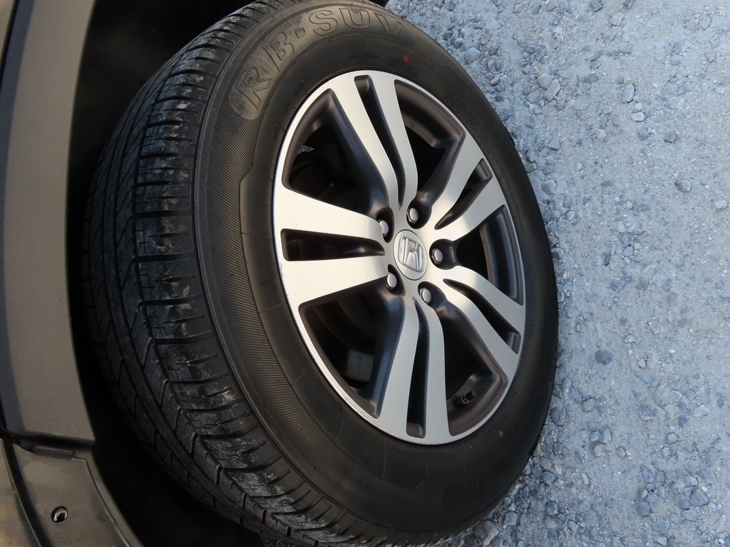 2017 Honda Pilot EX-L photo 19