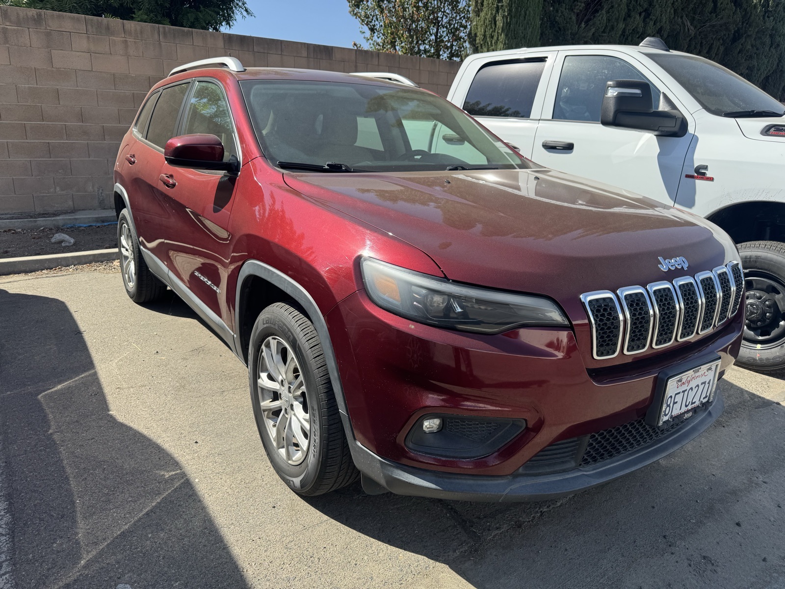 2019 Jeep Cherokee Latitude photo 2