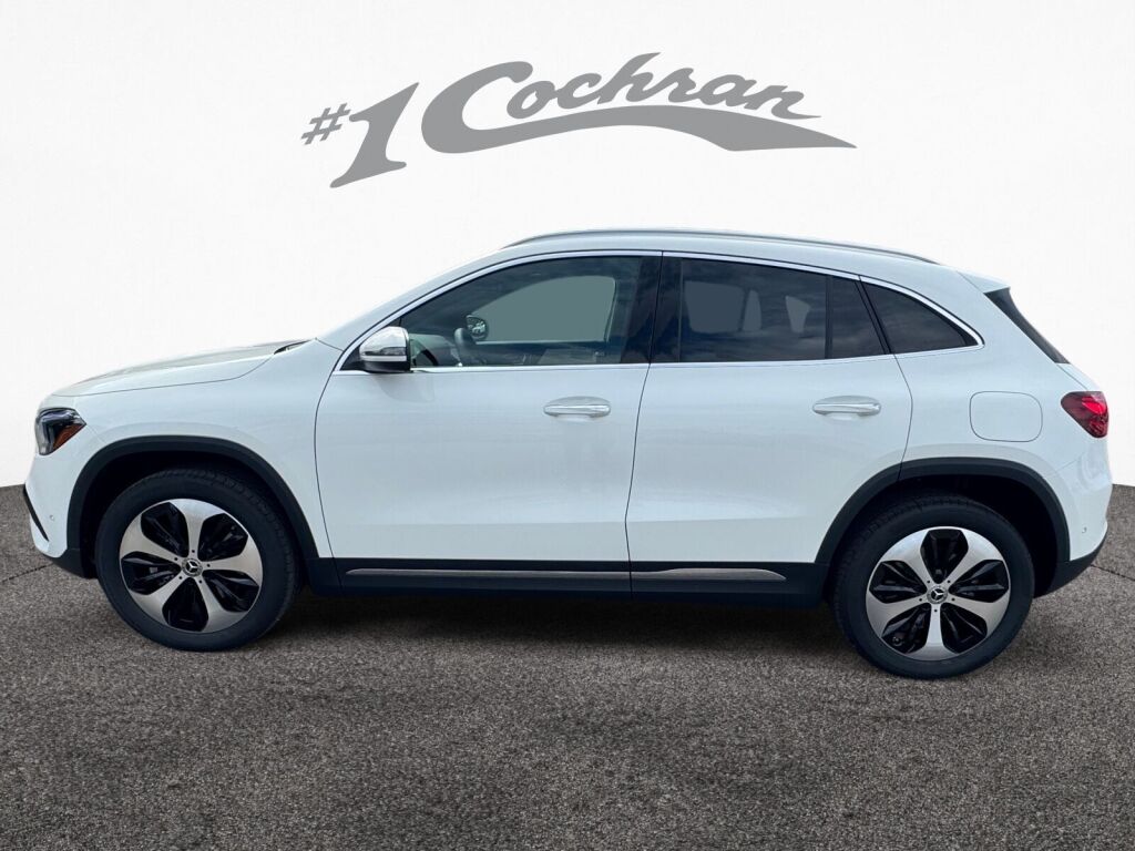 2026 Mercedes Benz GLA 250 4MATIC photo 4