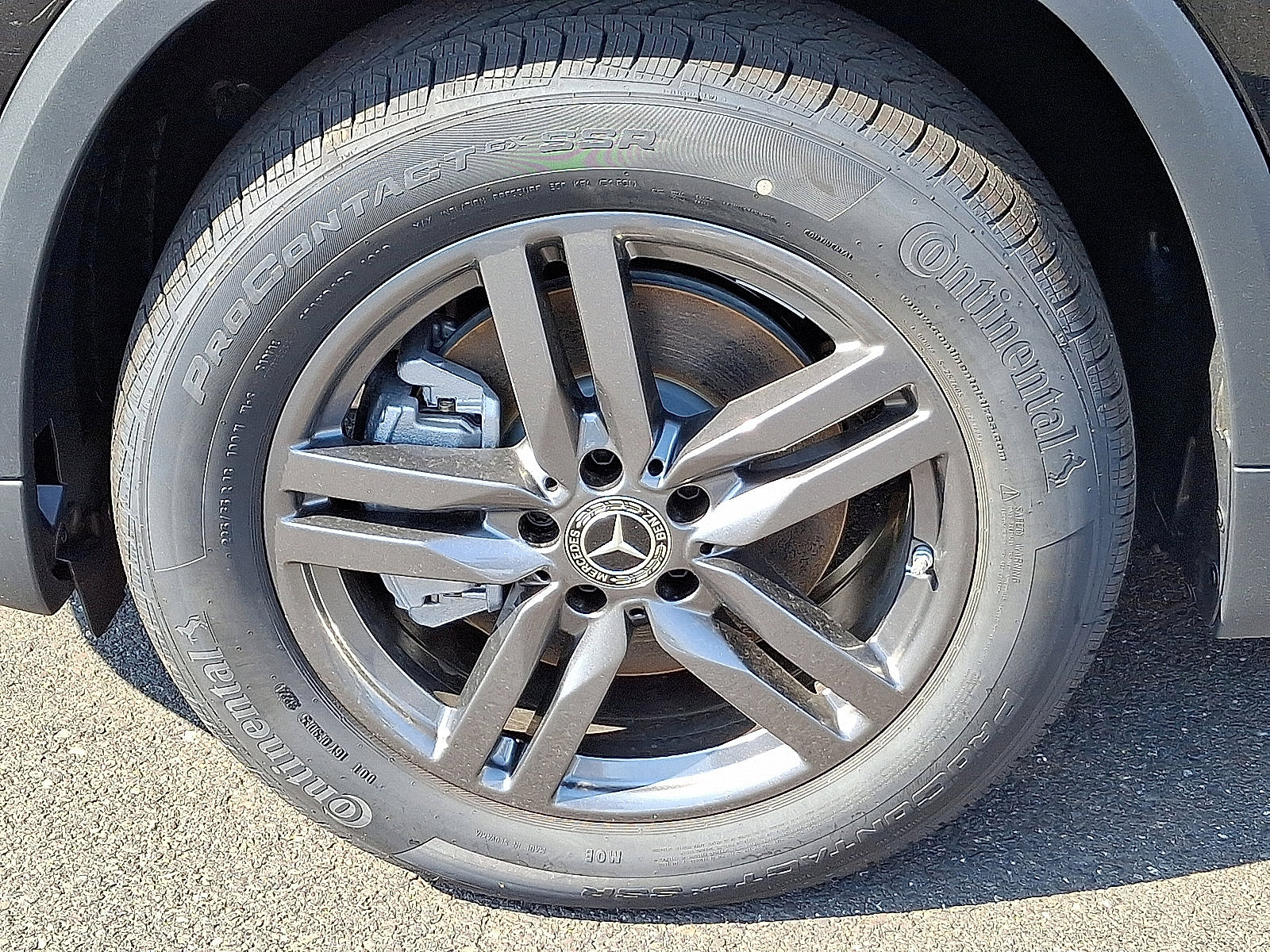 2025 Mercedes Benz GLA 250 4MATIC photo 4