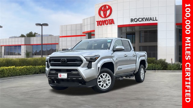 2025 Toyota Tacoma SR5's photo
