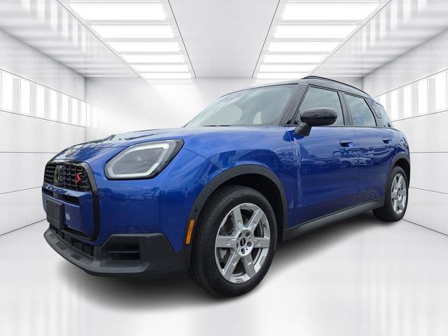 2025 MINI Countryman S's photo