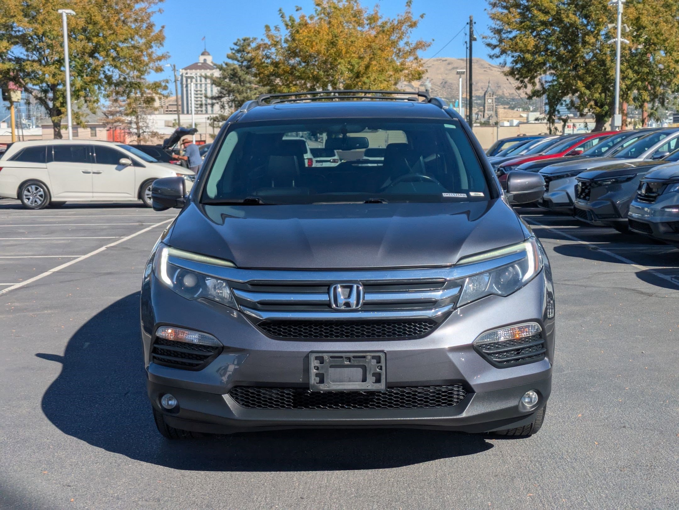 2017 Honda Pilot EX-L photo 7