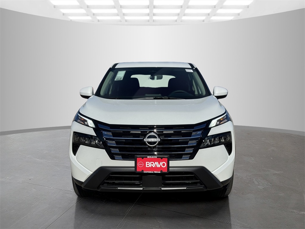 2025 Nissan Rogue SV photo 2