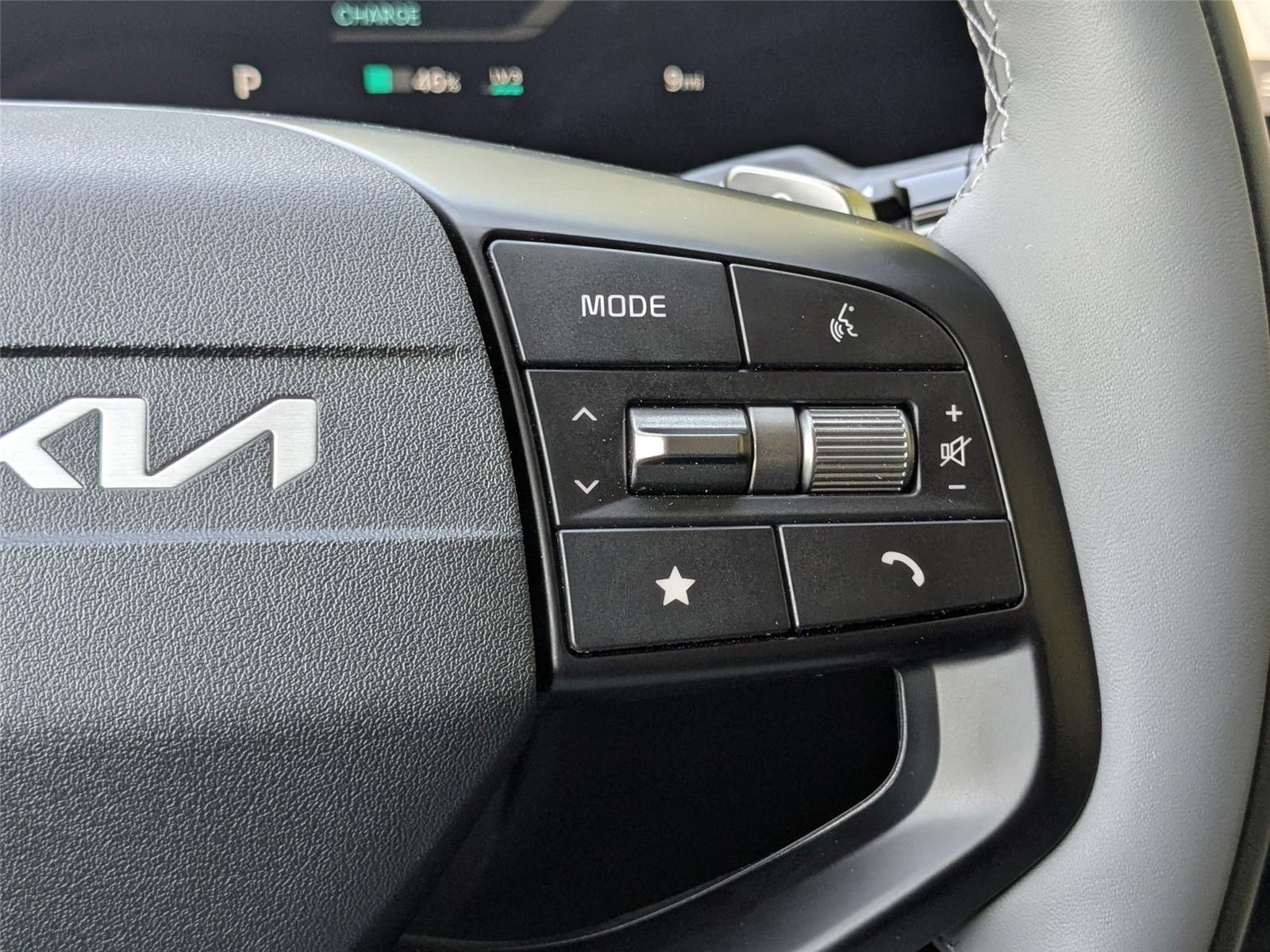2025 Kia EV6 Wind photo 18