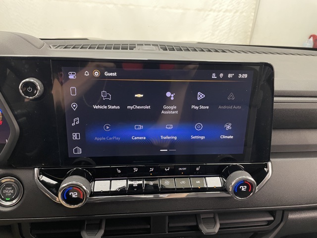 2026 Chevrolet Colorado Trail Boss photo 2