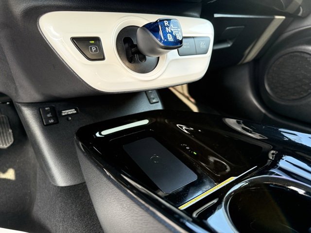 2018 Toyota Prius Two photo 17
