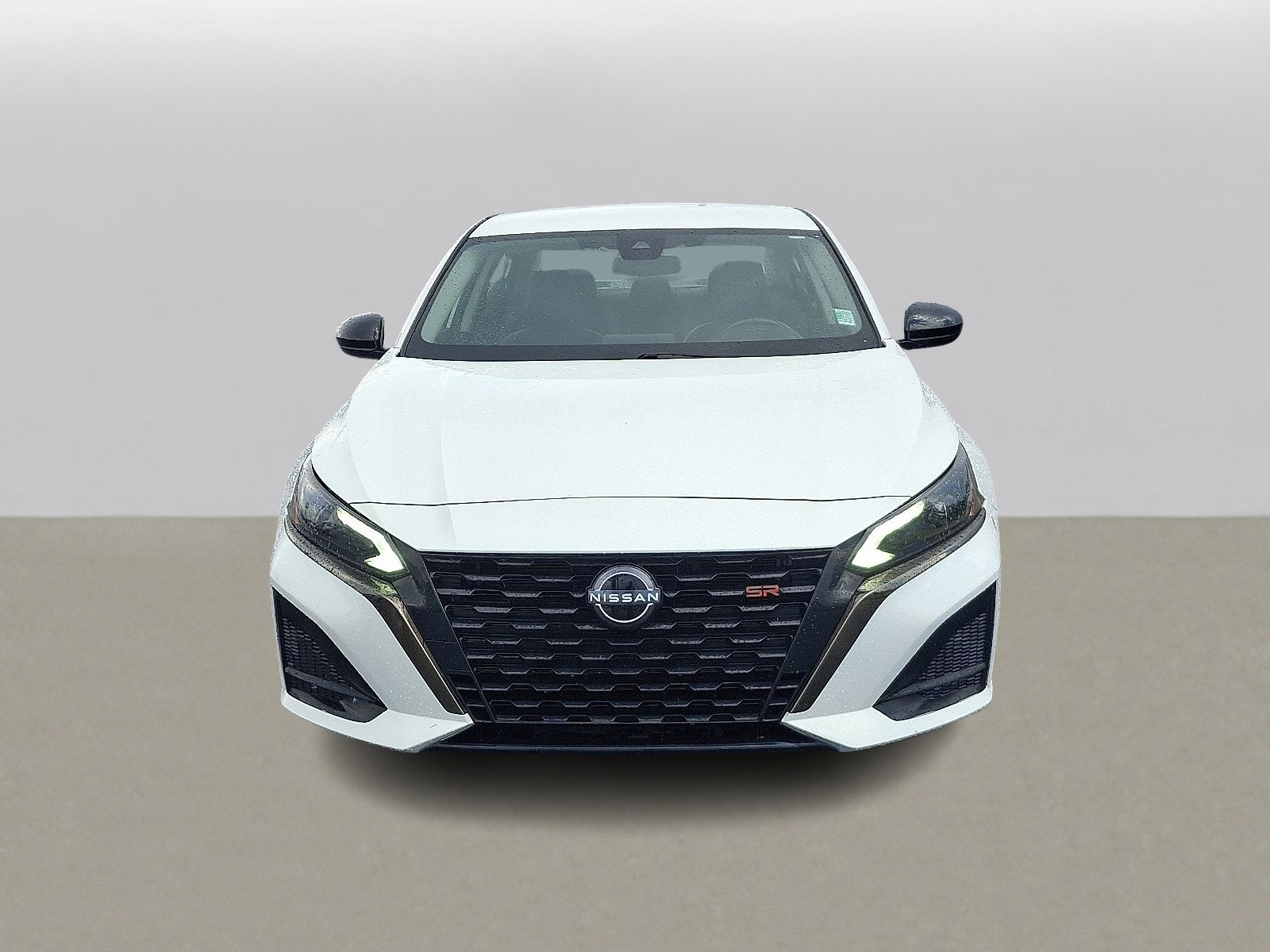 2023 Nissan Altima 2.5 SR photo 3