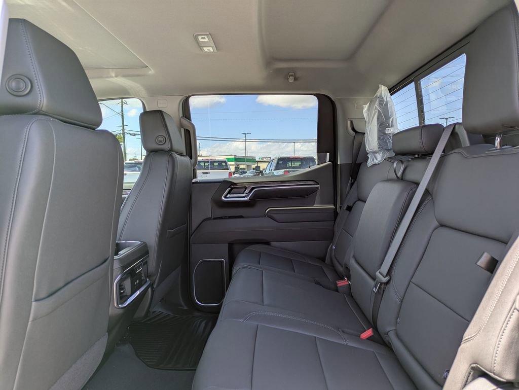 2025 Chevrolet Silverado 1500 LTZ photo 22
