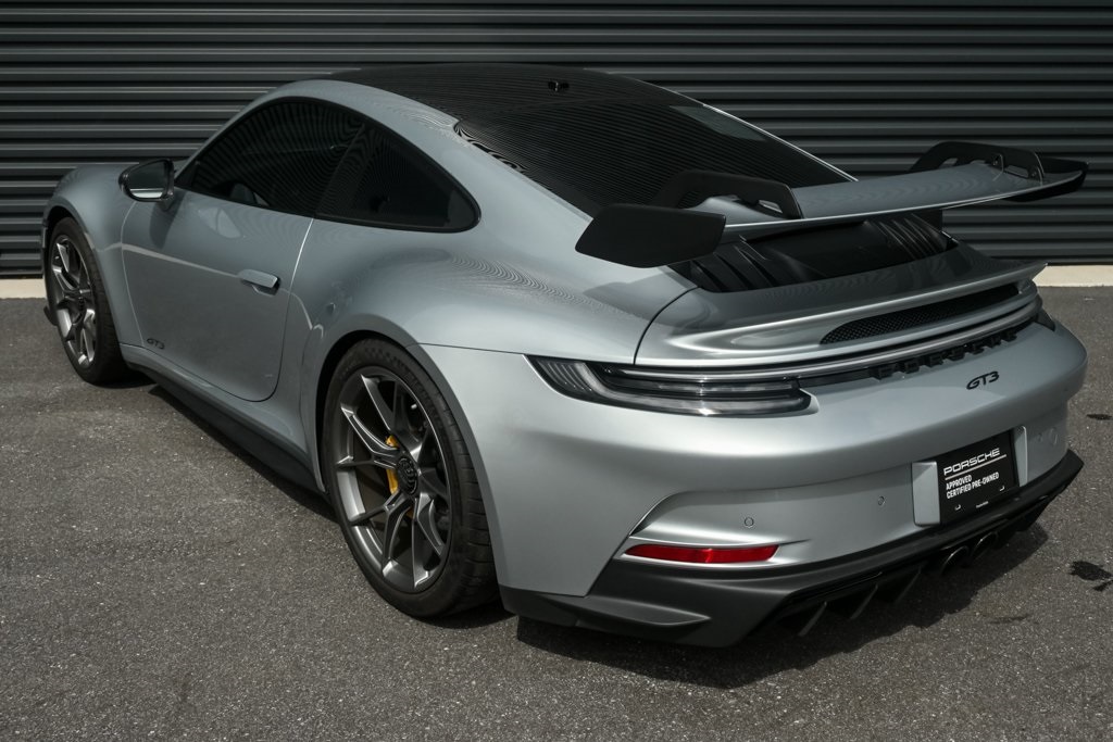 2022 Porsche 911 GT3 photo 3