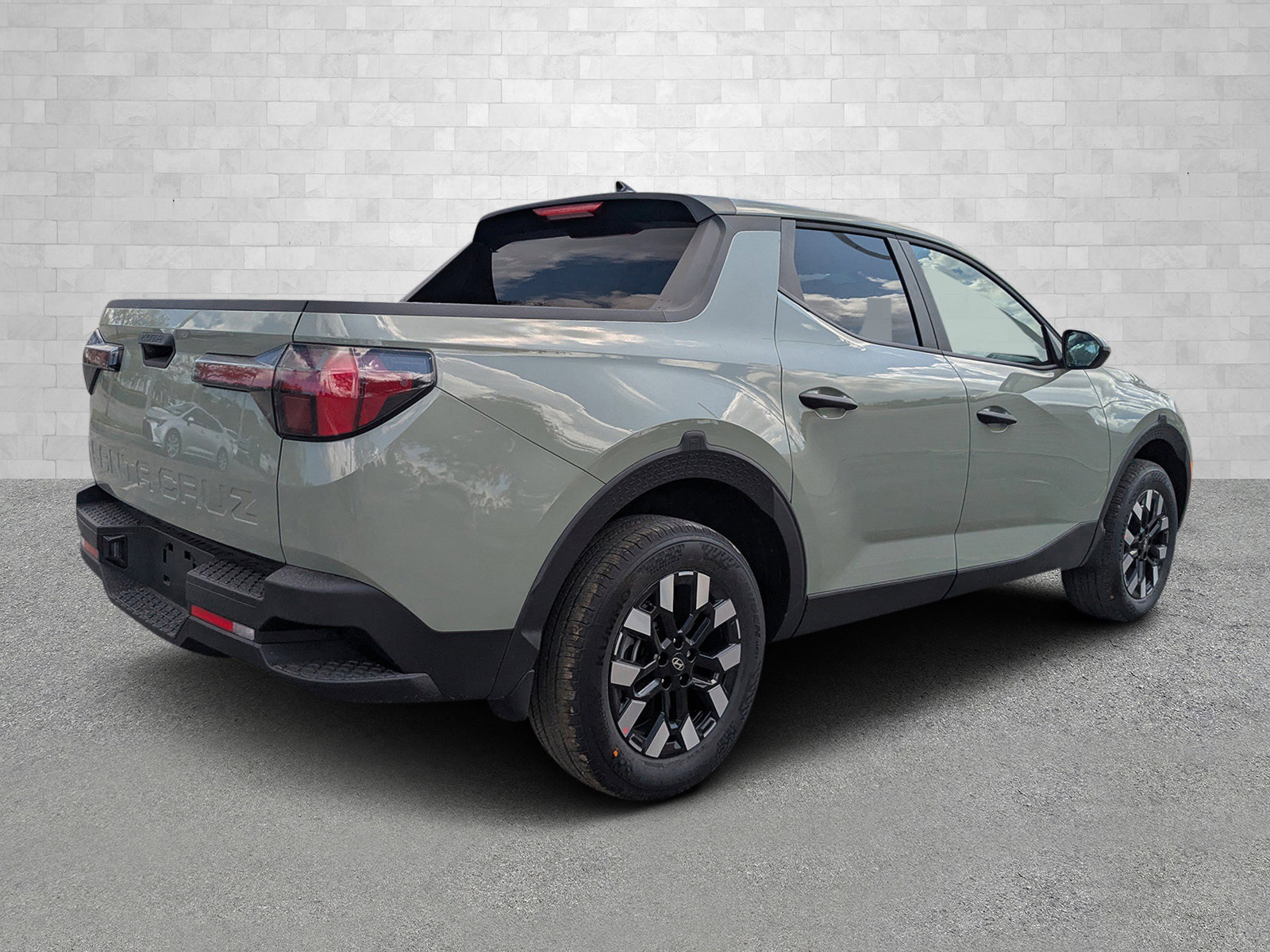 2025 Hyundai Santa Cruz SE photo 2