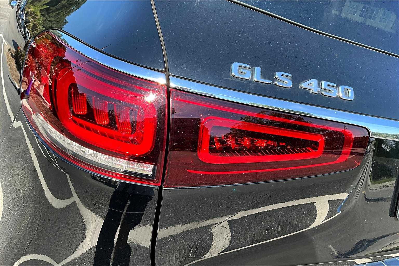 2021 Mercedes Benz GLS 450 4MATIC photo 23