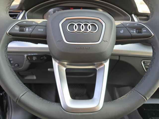 2025 Audi Q5 S line Premium 45 TFSI photo 23