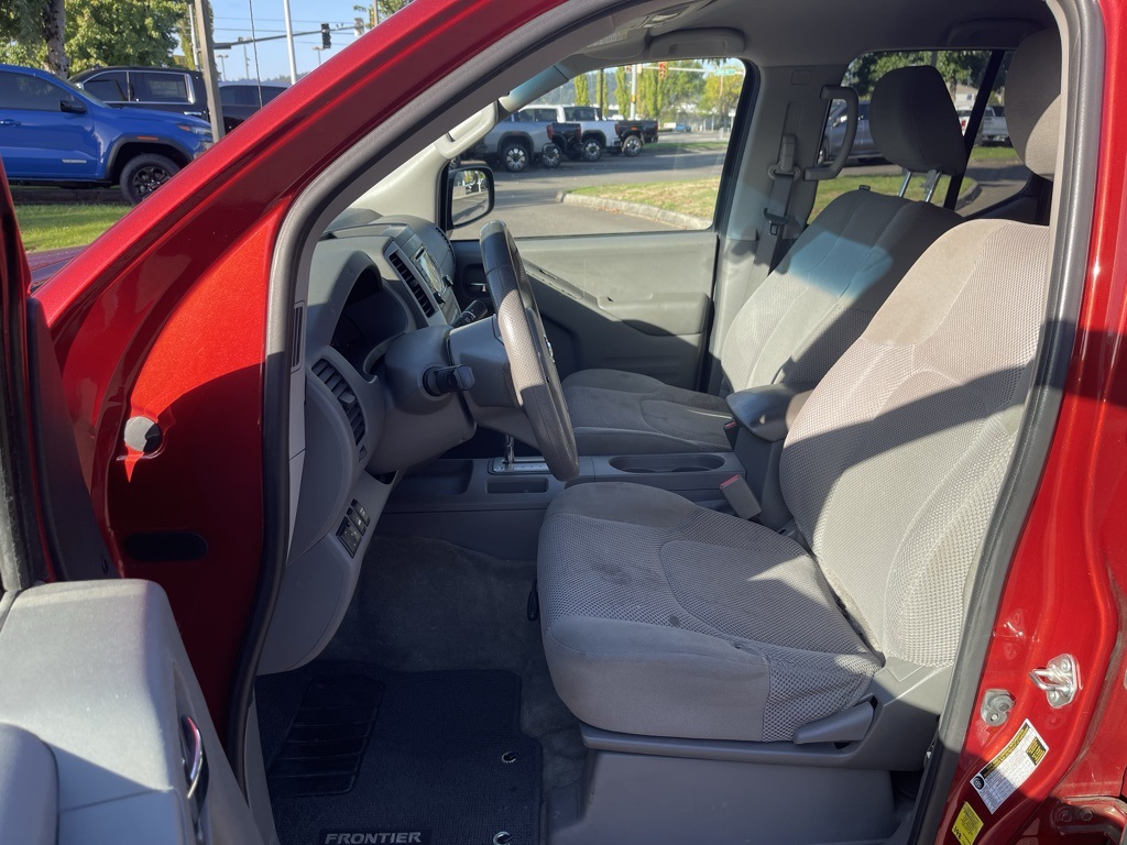 2018 Nissan Frontier SV photo 7