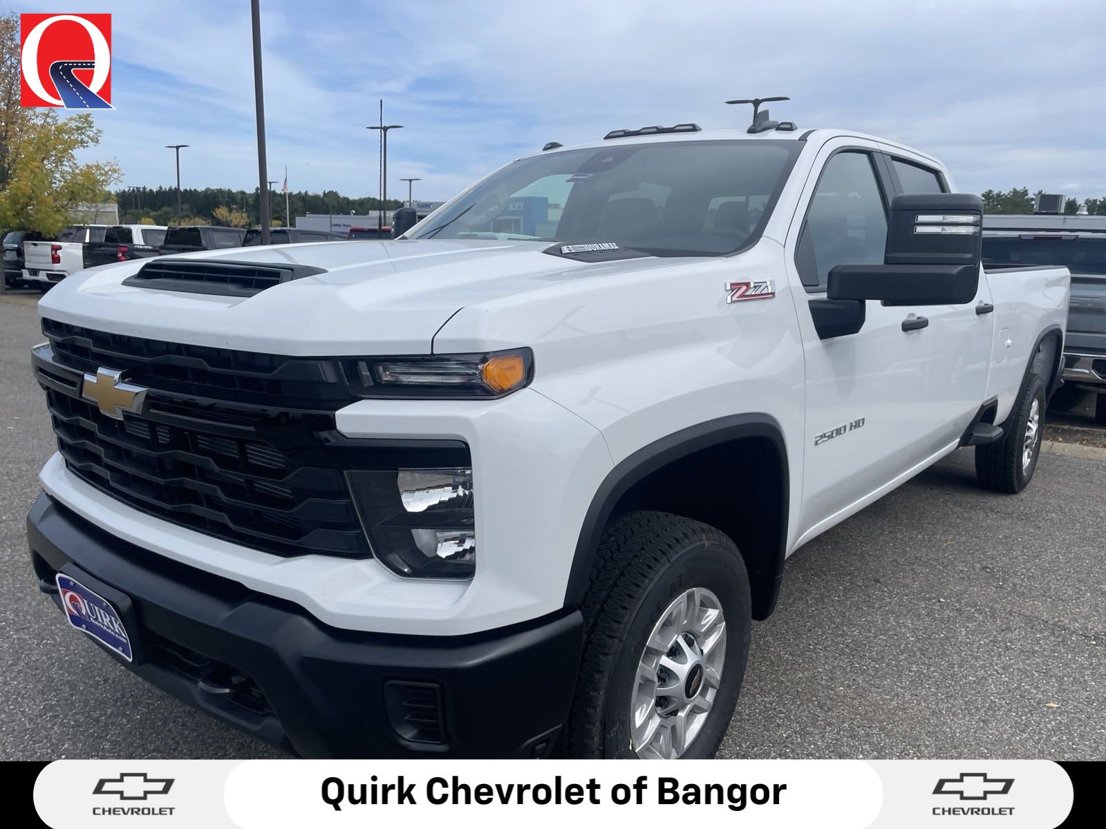 New 2025 Summit White Chevrolet WT image 1