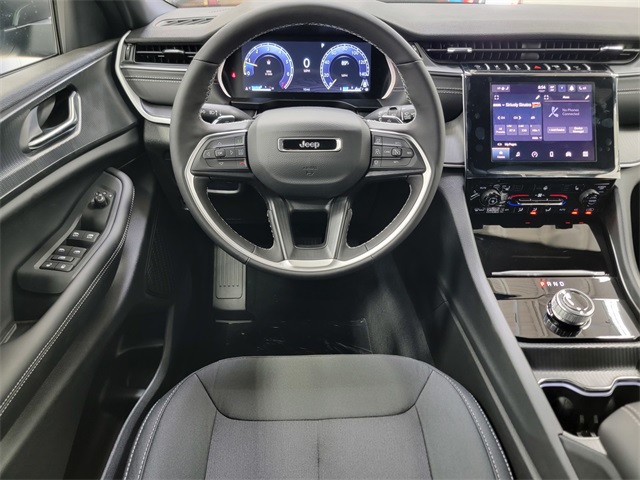 2025 Jeep Grand Cherokee Laredo X photo 22