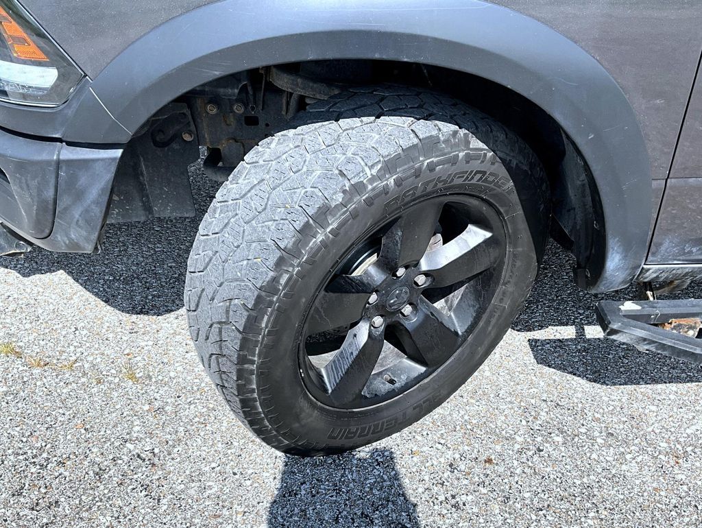 2019 Ram 1500 Classic Warlock photo 23