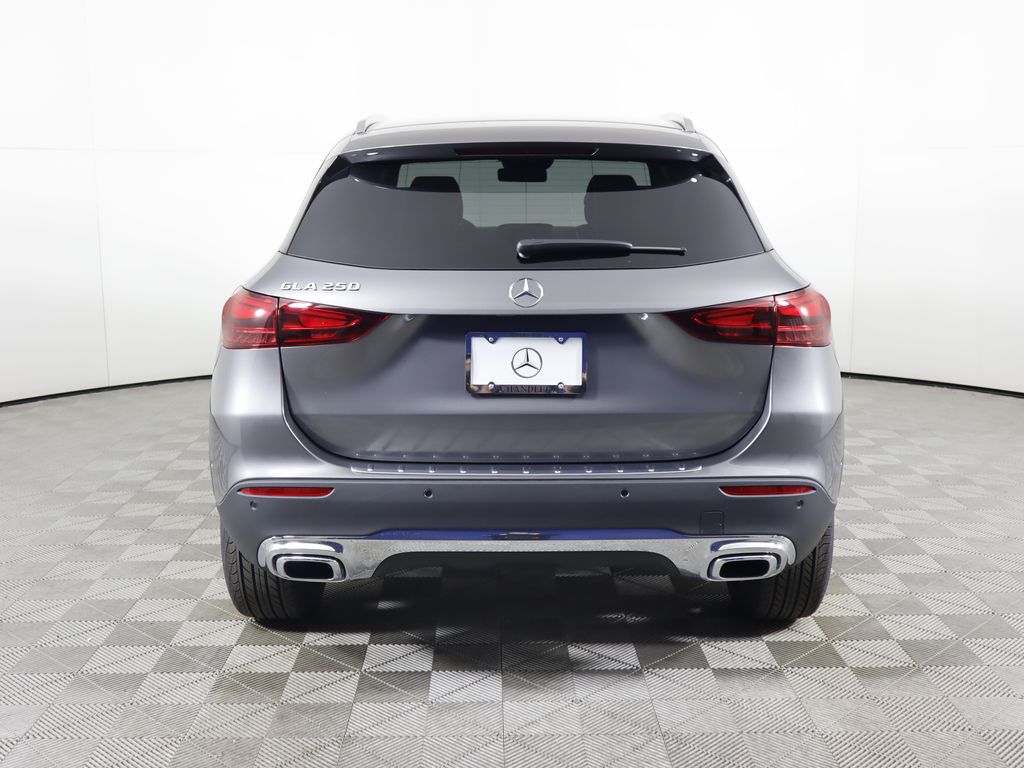 2025 Mercedes Benz GLA 250 photo 6