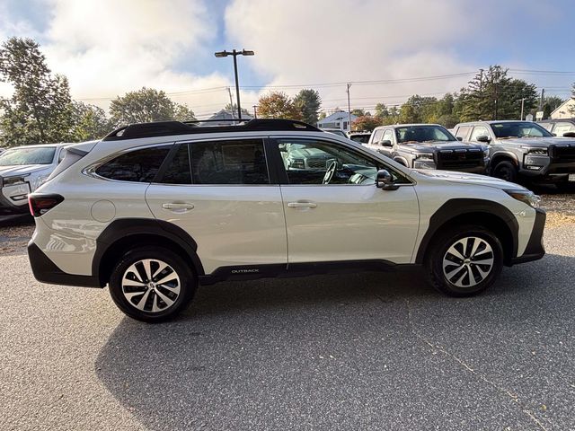 2024 Subaru Outback Premium photo 4