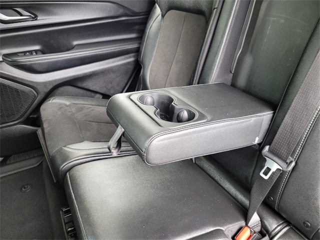 2024 Jeep Grand Cherokee Altitude photo 22