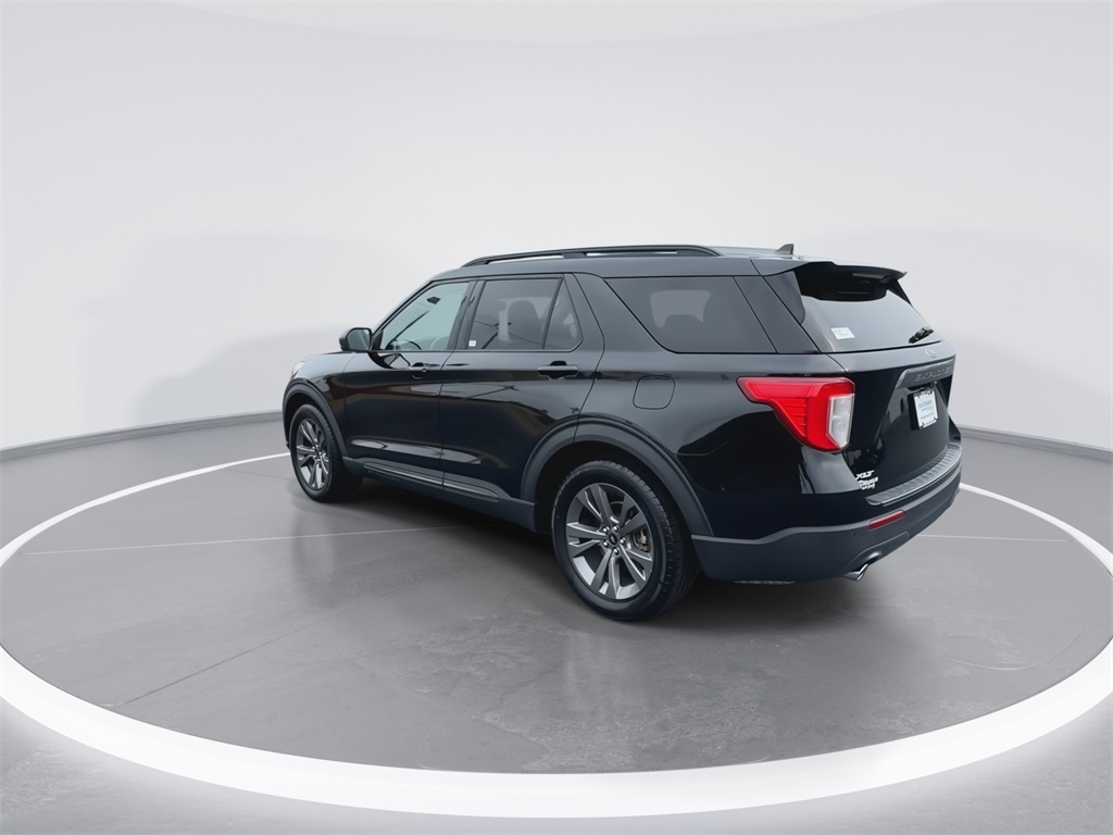 2021 Ford Explorer XLT photo 6
