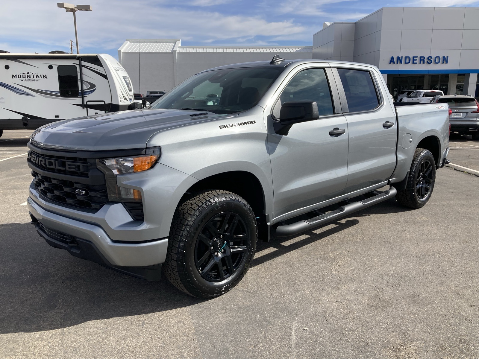 2026 Chevrolet Silverado 1500 Custom's photo