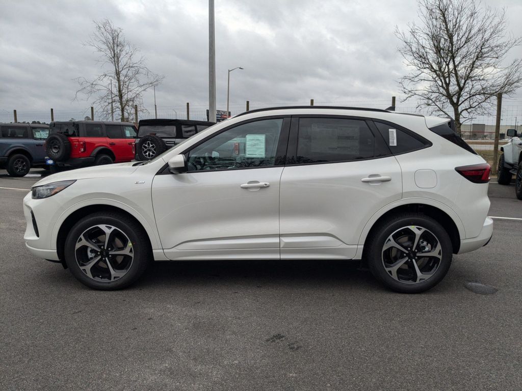 2025 Ford Escape Hybrid ST-Line Elite photo 7