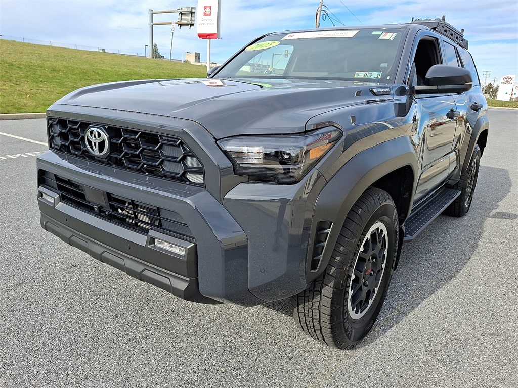 2025 Toyota 4Runner TRD Off-Road Premium photo 4