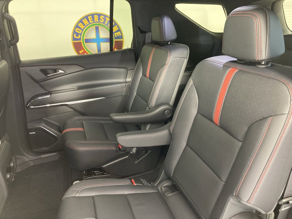 2026 Chevrolet Traverse RS photo 10