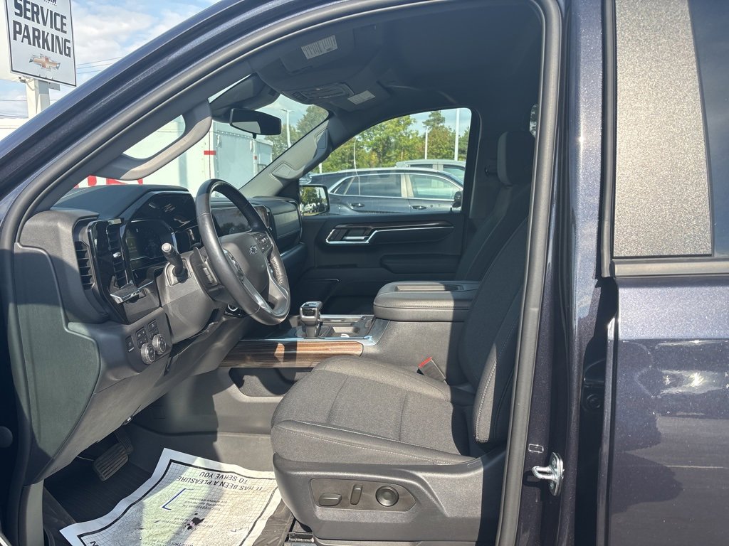 2022 Chevrolet Silverado 1500 LT Trail Boss photo 5