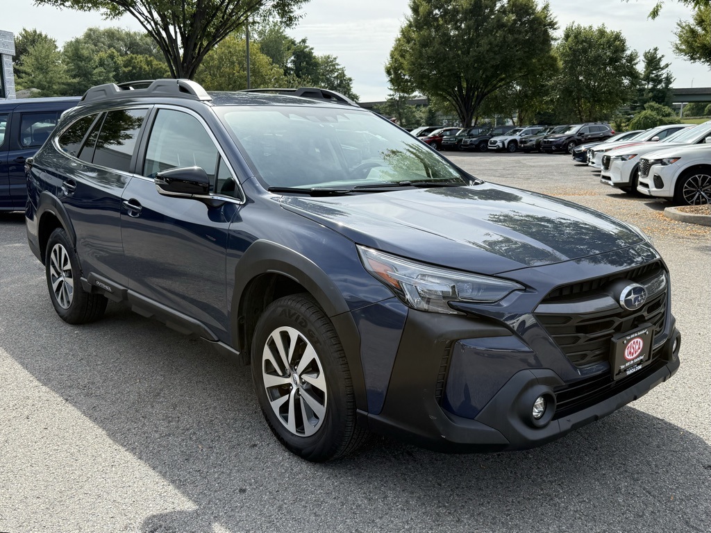 2023 Subaru Outback Premium photo 3