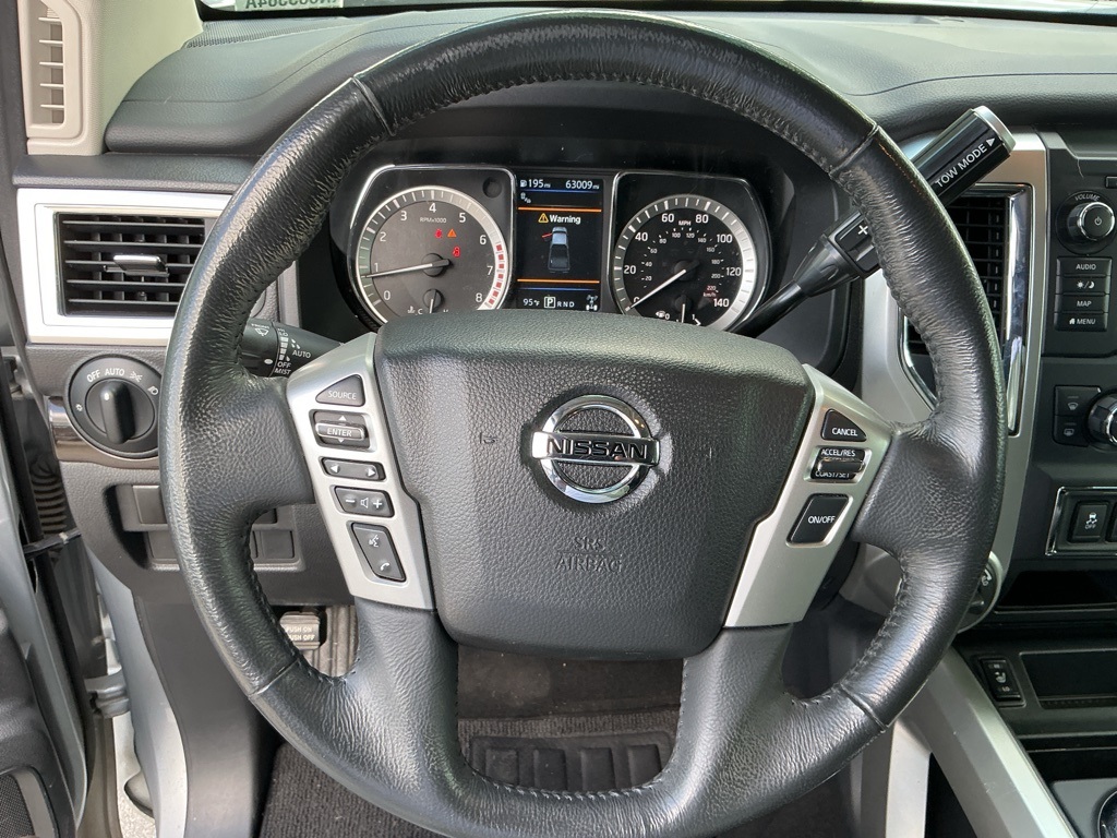 2019 Nissan Titan SV photo 15