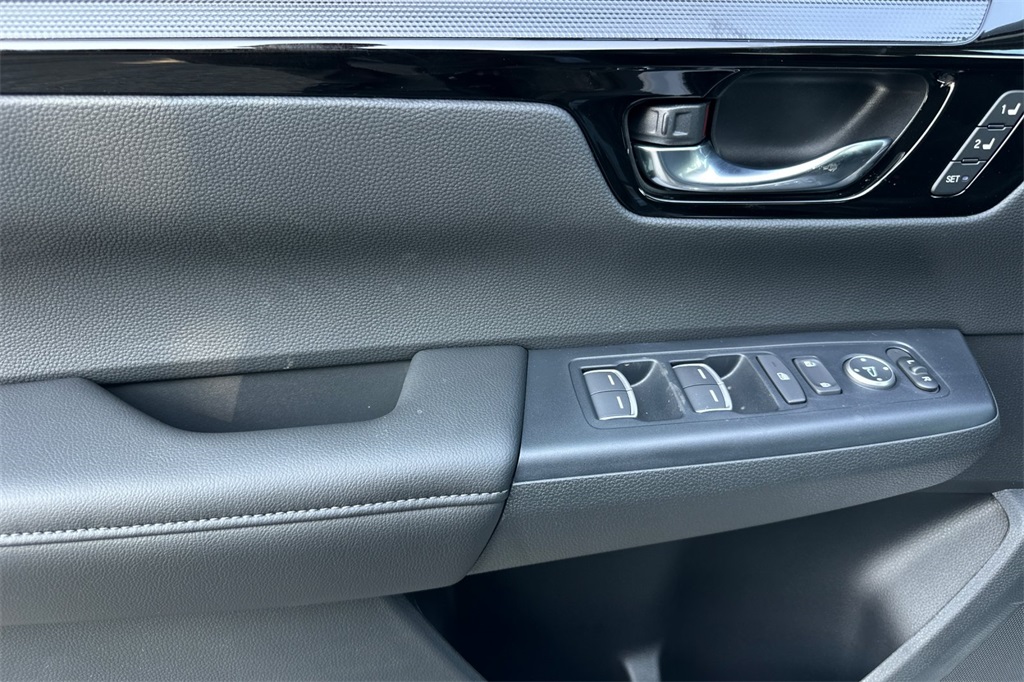 2026 Honda CR-V EX-L photo 11