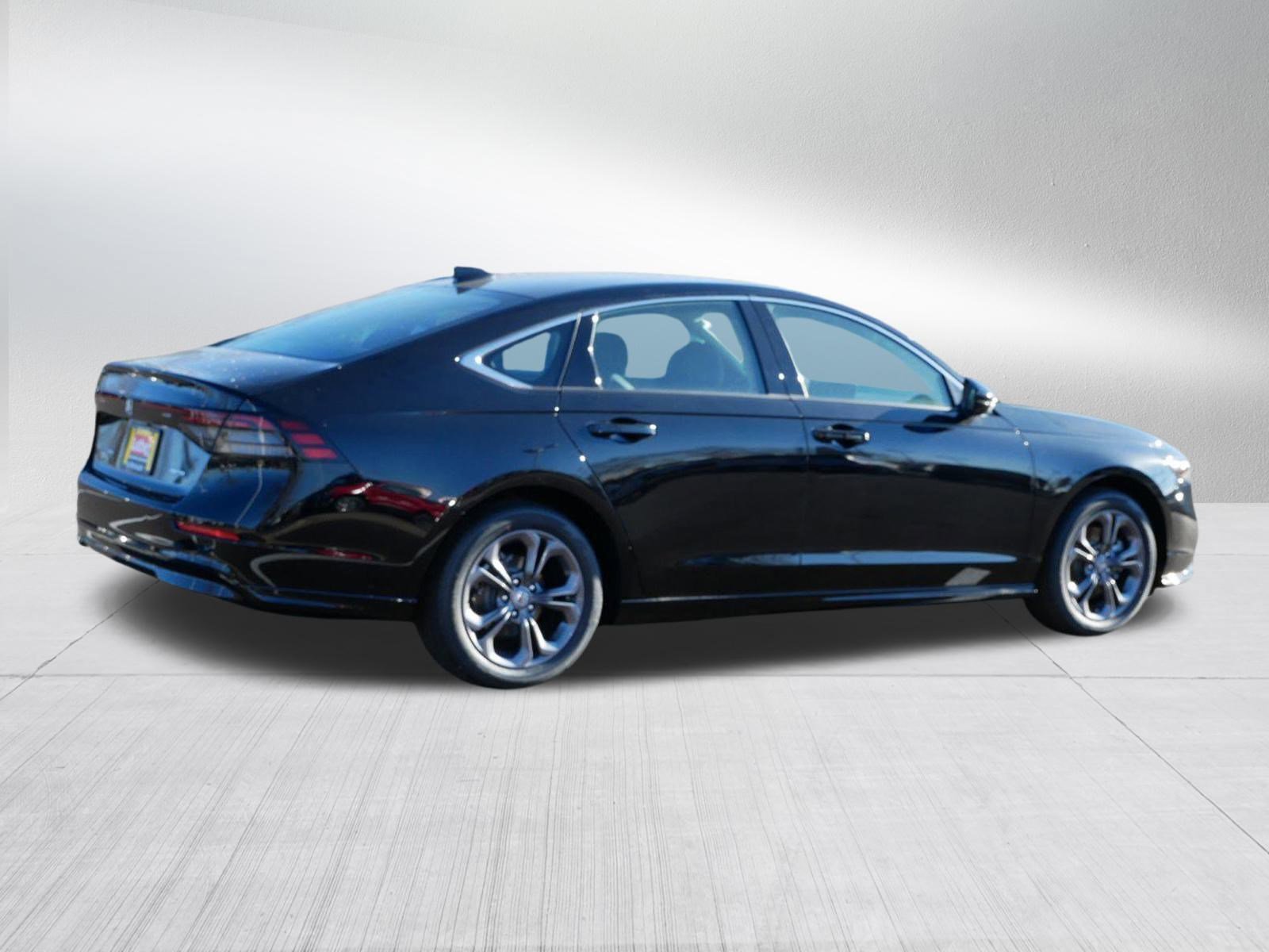 2025 Honda Accord Hybrid EX-L photo 6